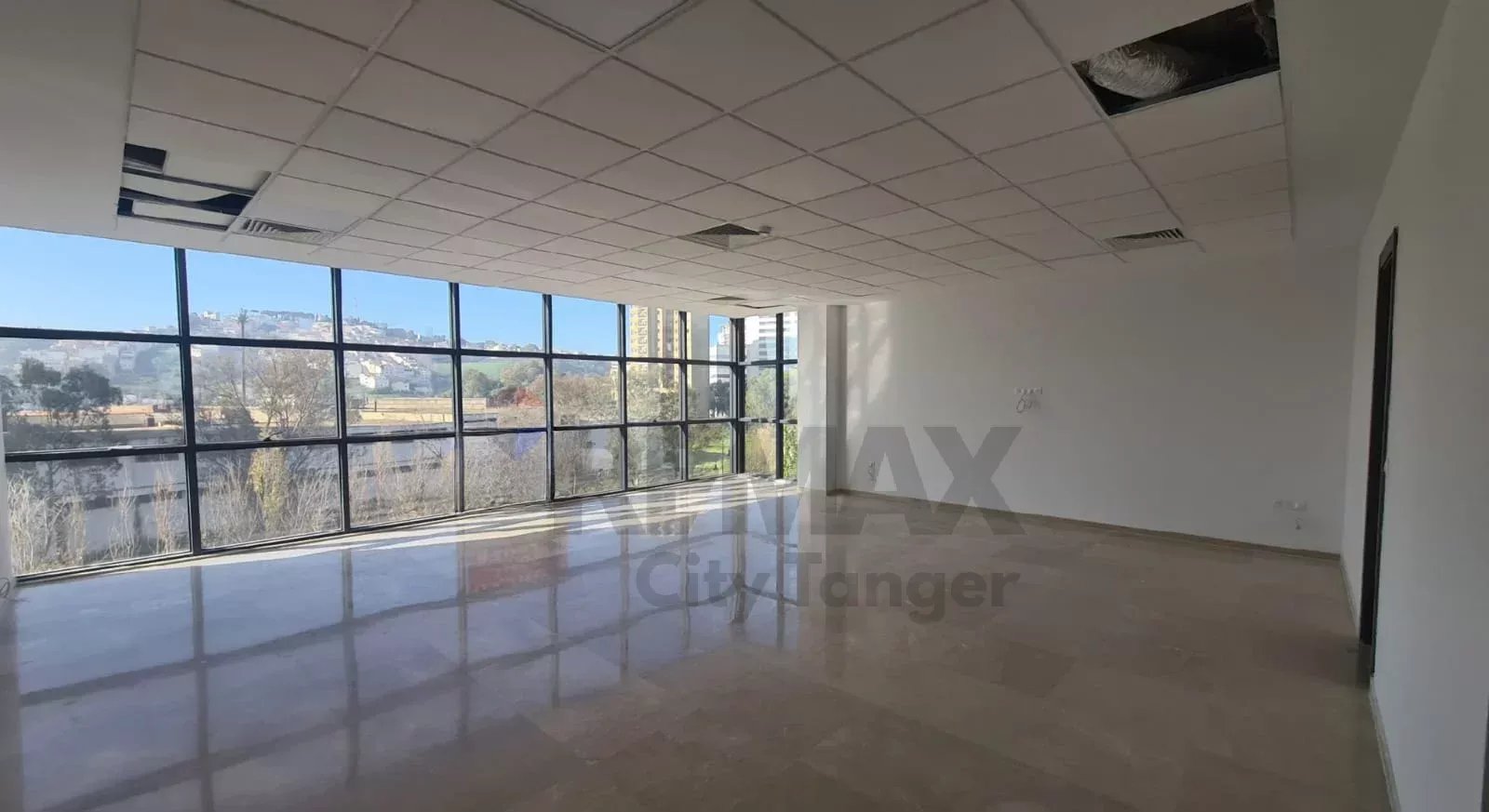 Offre plateau bureau en location