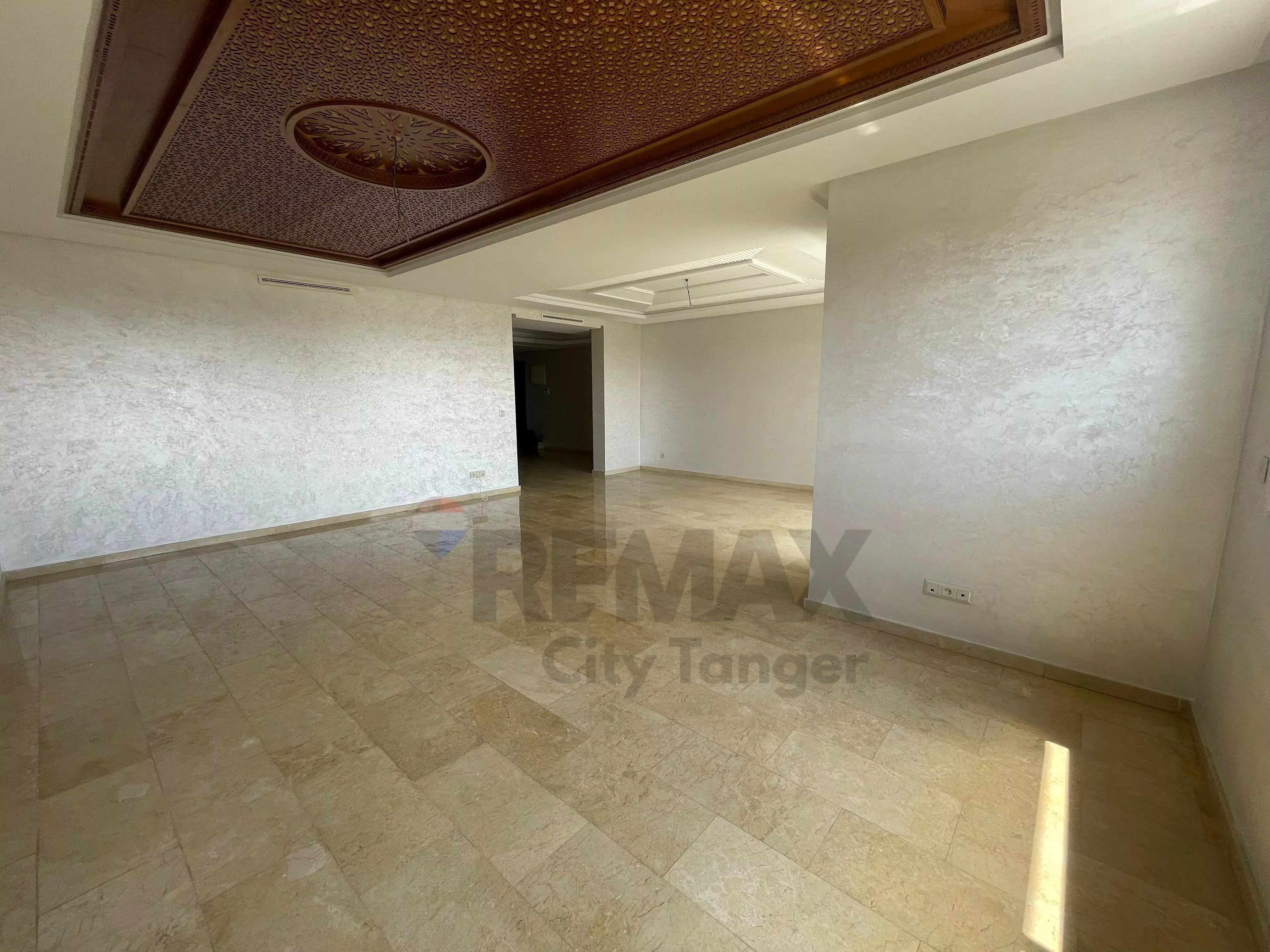 Vue dégagée exceptionnelle appart à Iberia 160m²