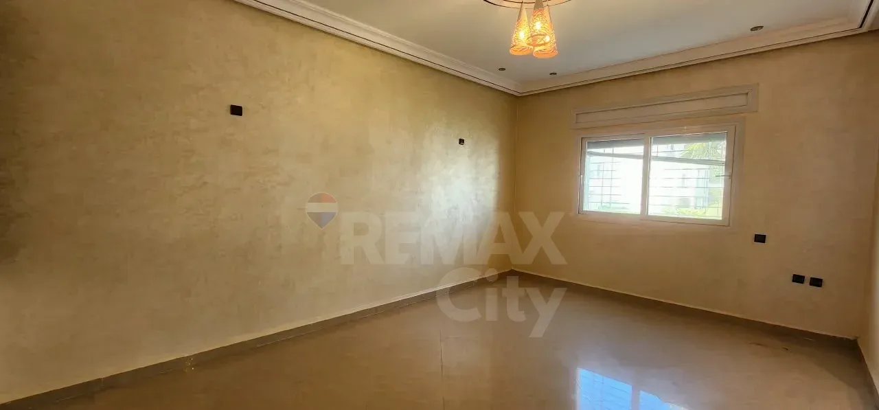 Spacieux appartement non meublé