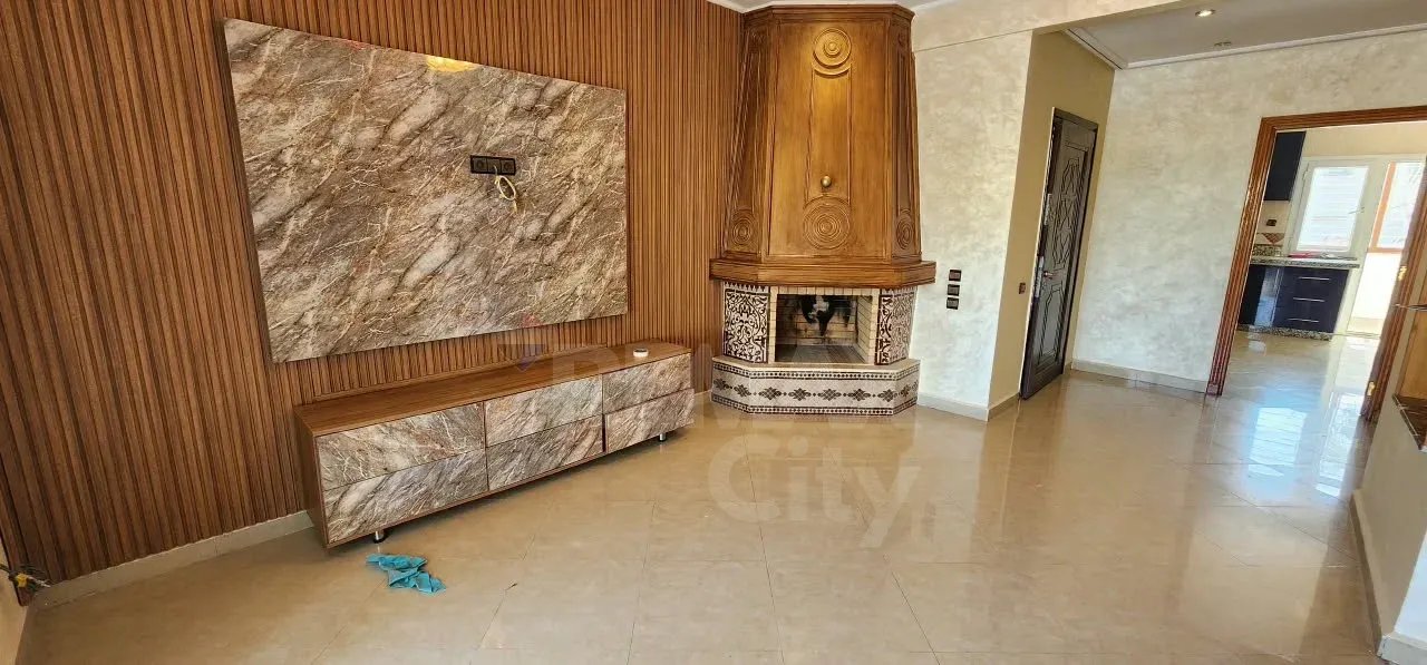 Spacieux appartement non meublé