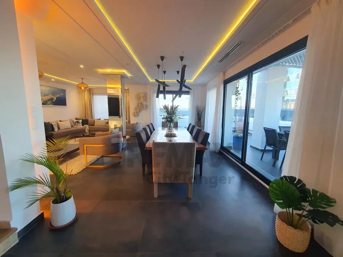 Duplex F4 Luxueux avec Vue Imprenante