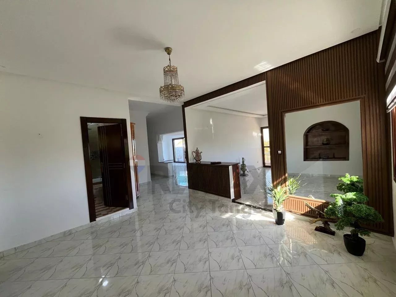 Appartement 7 pièces moderne à louer à Tanger